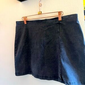 WILD FABLE BLACK WASHED MINI SKIRT
